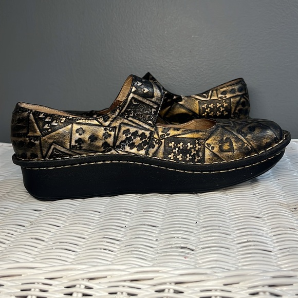 Alegria Paloma Shoes - Picture 6 of 17